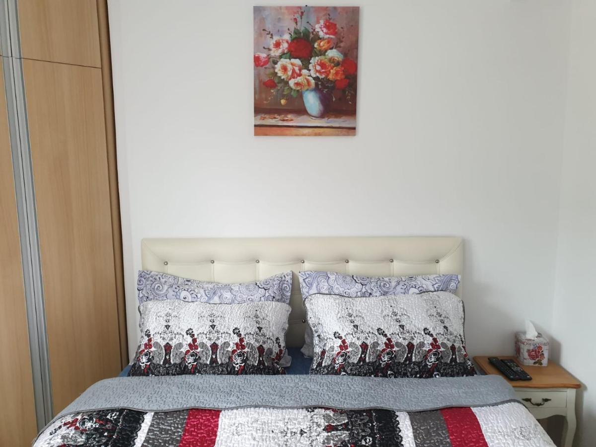 Sophie Apartament Apartament Sinaia Zewnętrze zdjęcie